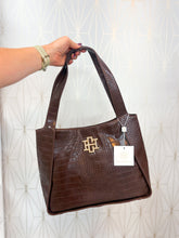 Load image into Gallery viewer, Maggie Bag Chocolate
