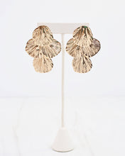 Load image into Gallery viewer, Genoa Petal Chandelier Earring