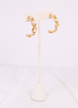 Load image into Gallery viewer, Dalma Pearl Hoop Earring
