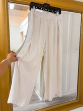 Load image into Gallery viewer, Breakfast Linen Pants
