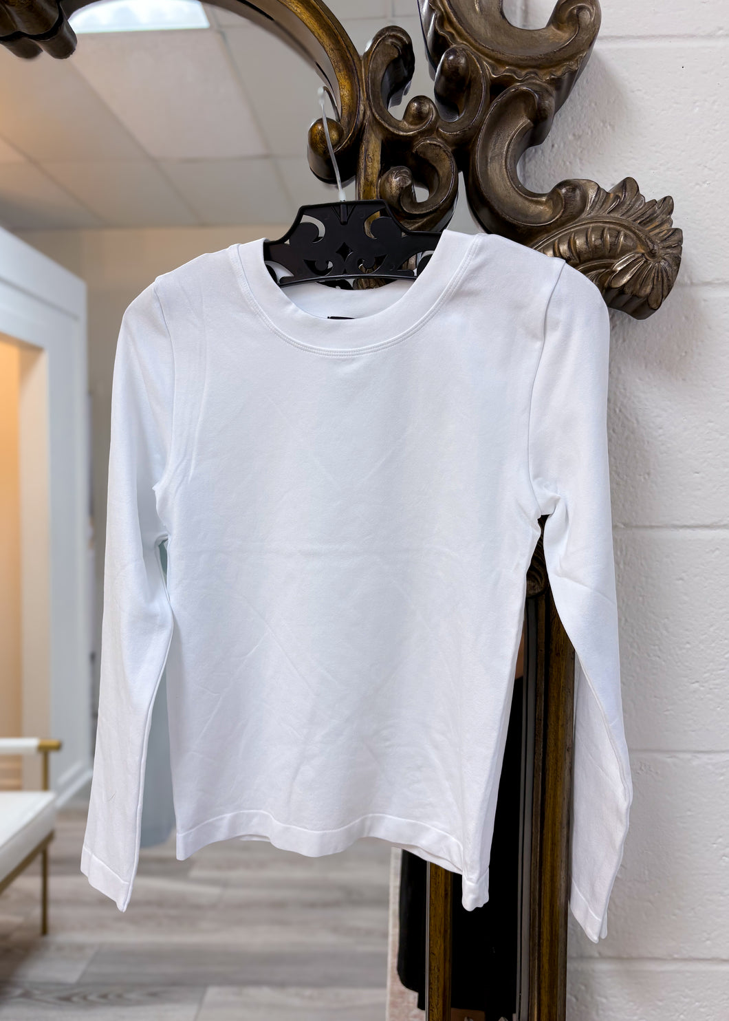Smooth Crew Neck LS Top - White