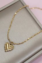 Load image into Gallery viewer, 18K STAINLESS STEEL HEART NECKLACE
