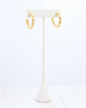 Load image into Gallery viewer, Joshamee Twisted Hoop Earring Matte Gold
