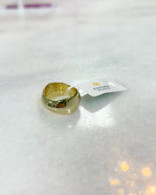 Load image into Gallery viewer, KAIA BAND RING GOLD - SIZE 7
