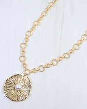 Load image into Gallery viewer, Abriella Textured Pearl Pendant Necklace
