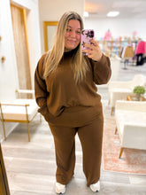 Load image into Gallery viewer, Curvy Scuba Set - Brown
