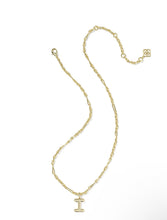 Load image into Gallery viewer, BUBBLE LETTER I SHORT PENDANT NECKLACE GOLD
