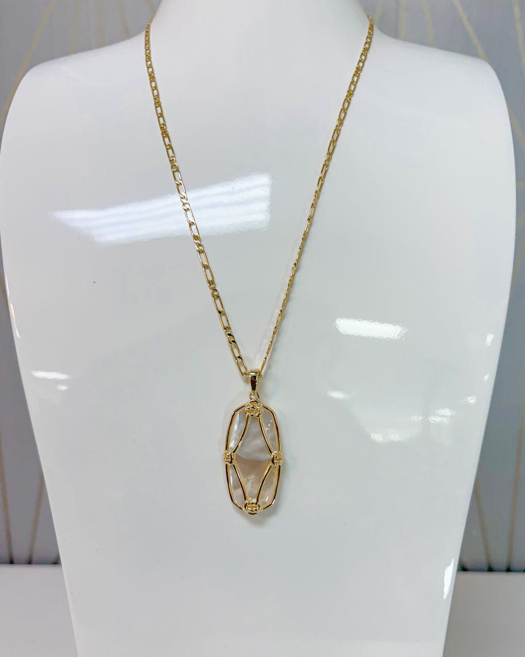 ELLE LATTICE FRAME LARGE LONG PENDANT NECKLACE GOLD IVORY MOTHER OF PEARL