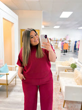 Load image into Gallery viewer, Taylor Top &amp; Pant Set Plus - Cabernet
