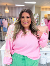 Load image into Gallery viewer, Floral Lightweight Top - Pink
