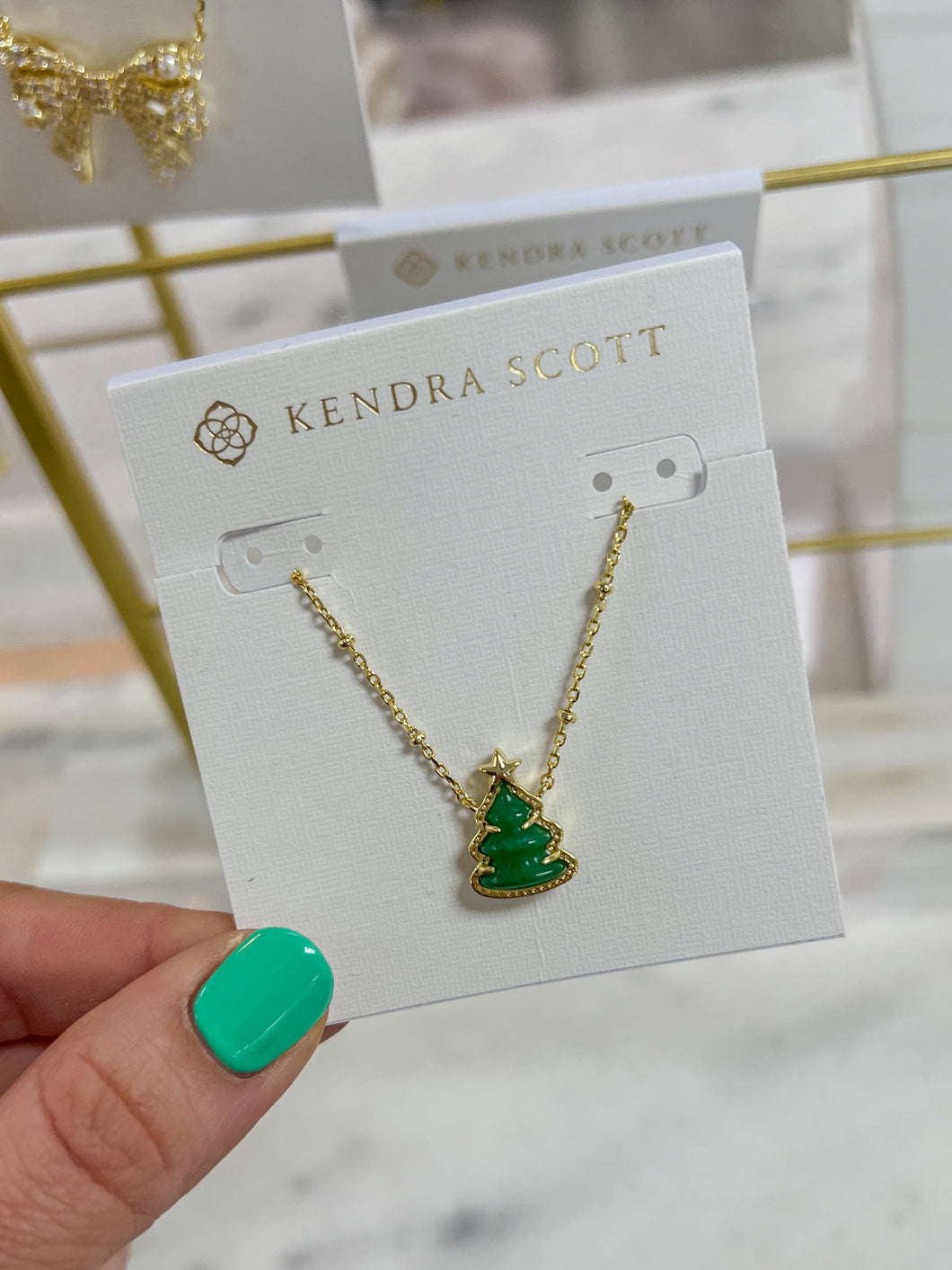 HOLIDAY TREE SHORT PENDANT NECKLACE