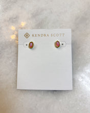 Load image into Gallery viewer, MINI ELLIE STUD EARRINGS GOLD CARNATION KYOCERA OPAL
