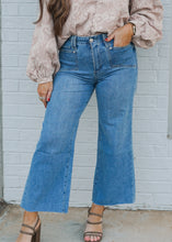 Load image into Gallery viewer, Helpful Jeans
