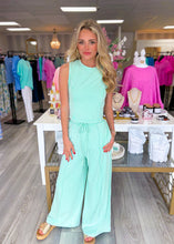 Load image into Gallery viewer, Clear Skies Set
