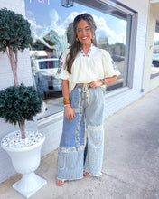 Load image into Gallery viewer, Walk My Way Blouse
