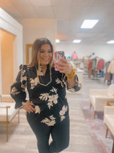 Load image into Gallery viewer, Miranda Top
