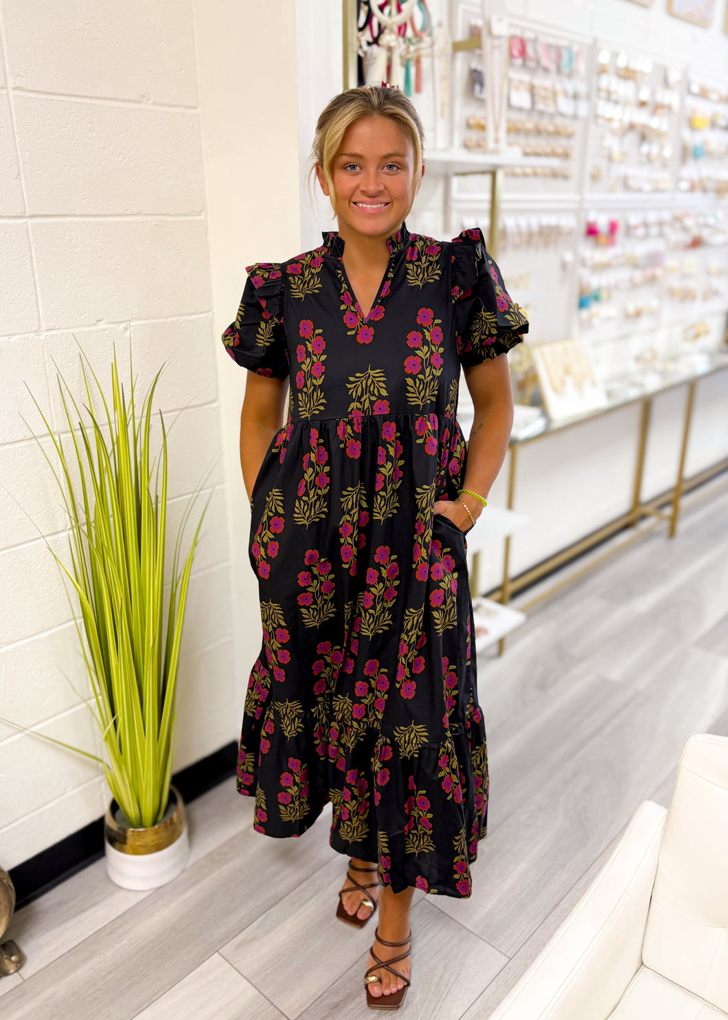 Walk Away Dress - Black