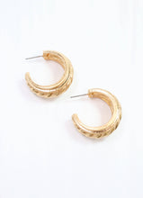 Load image into Gallery viewer, Isabella Hoop Earring Gold
