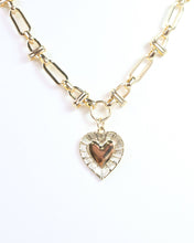 Load image into Gallery viewer, Lance Heart Pendant Necklace Gold
