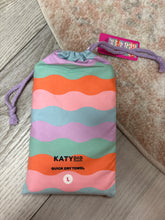 Load image into Gallery viewer, Katy Did Quick Dry Towel - D
