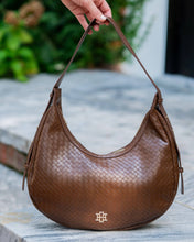 Load image into Gallery viewer, Winslow Curved Bag Woven Chocolate
