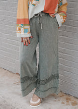 Load image into Gallery viewer, Bad Habit Pants
