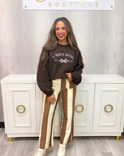 Load image into Gallery viewer, A Morgan Bow Sweatshirt
