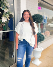 Load image into Gallery viewer, Boho Sweater SS Top - Off White
