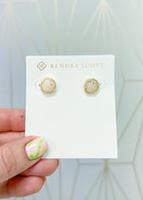 Load image into Gallery viewer, SAND DOLLAR STUD EARRINGS GOLD NATURAL MOTHER OF PEARL
