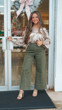 Load image into Gallery viewer, Dry Martini Pants

