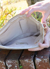 Load image into Gallery viewer, Madelyn Clutch/Crossbody CHAMPAGNE POP
