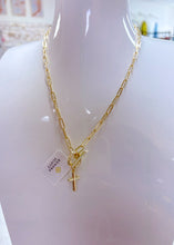 Load image into Gallery viewer, CROSS LINK AND CHAIN NECKLACE GOLD
