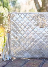 Load image into Gallery viewer, Madelyn Clutch/Crossbody CHAMPAGNE POP
