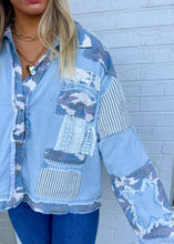Load image into Gallery viewer, Messy Camo Jacket
