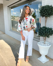 Load image into Gallery viewer, Angela Printed Button Down Blouse
