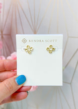Load image into Gallery viewer, LEANNE STUD EARRINGS GOLD NATURAL MOTHER OF PEARL
