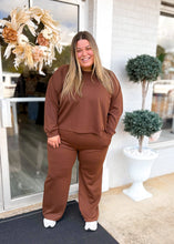 Load image into Gallery viewer, Curvy Scuba Set - Brown
