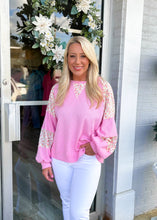 Load image into Gallery viewer, Floral Lightweight Top - Pink
