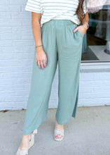 Load image into Gallery viewer, Soft Side Linen Pants
