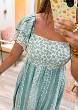 Load image into Gallery viewer, Hold Her Maxi Dress
