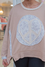 Load image into Gallery viewer, Heart Strings POL Top
