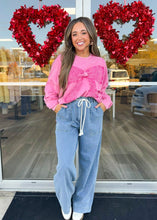Load image into Gallery viewer, Bow Alert Pullover - Pink
