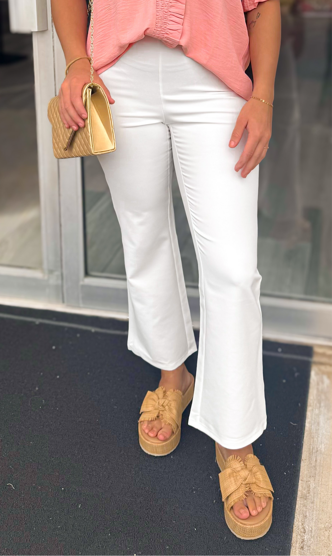 Hold Back Crop Flare Pants - Off White