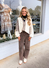 Load image into Gallery viewer, Corded Barrel Pants - Ash Oak
