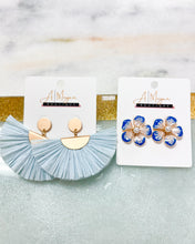Load image into Gallery viewer, Glass Earrings
