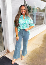 Load image into Gallery viewer, Teal Frayed Cutoff Hem Straight Wide Pants

