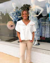 Load image into Gallery viewer, Hold Back Crop Flare Pants - Taupe
