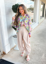 Load image into Gallery viewer, Redbean Paisley Top
