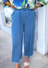 Load image into Gallery viewer, Getting By Wide Legged Pants
