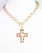 Load image into Gallery viewer, Clampett Cross Necklace Gold
